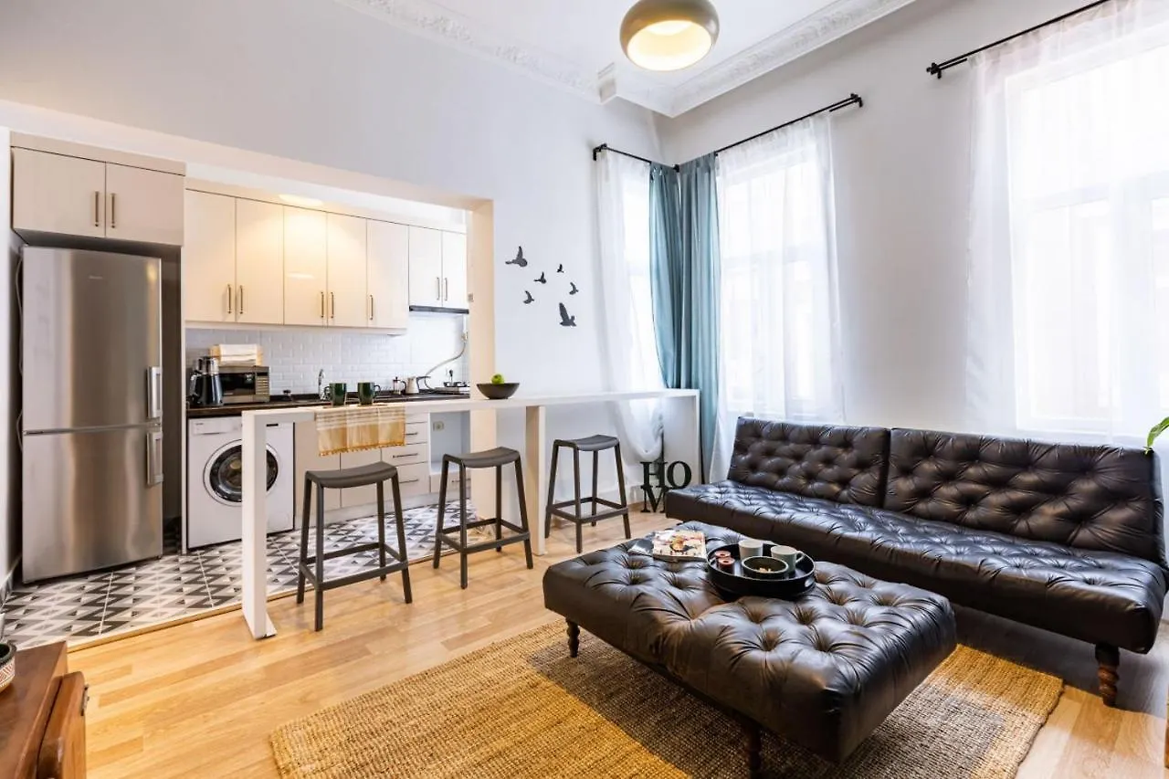 דירות איסטמבול Stylish Flat 5 Min To Taksim Square In Beyoglu 0*,